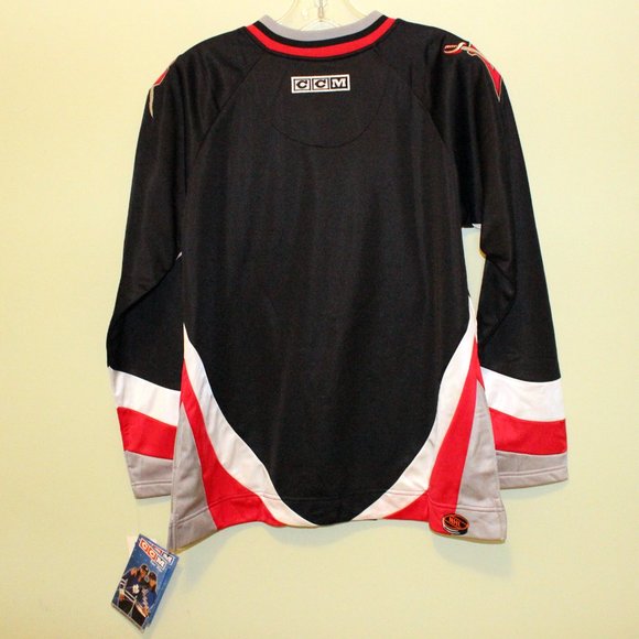 NWT❤️rare vintage 2003 Buffalo Sabres CCM NHL women's black jersey Made in Korea - Picture 12 of 12